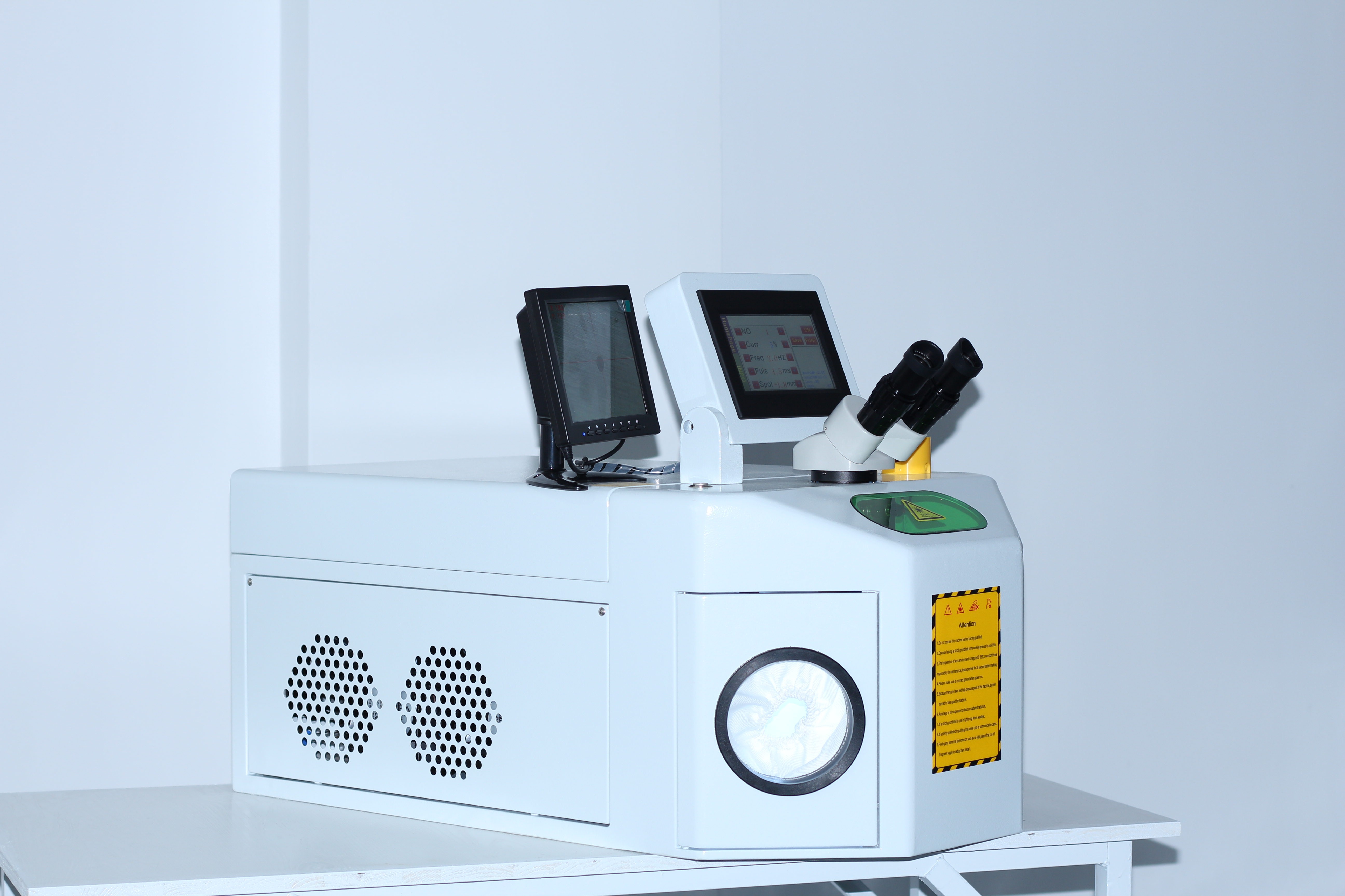 200 Вт ювелирный аппарат для лазерной сварки титана, золота, серебра, платины